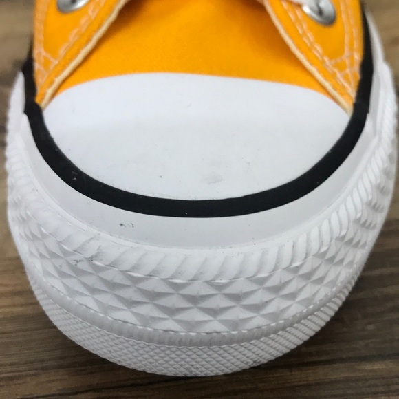 CONVERSE HIGH TOP BRAND NEW - Picture 5 of 14